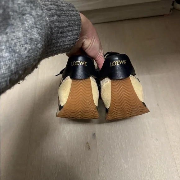 Loewe Flow Runner Sneaker - Picture 2 of 7